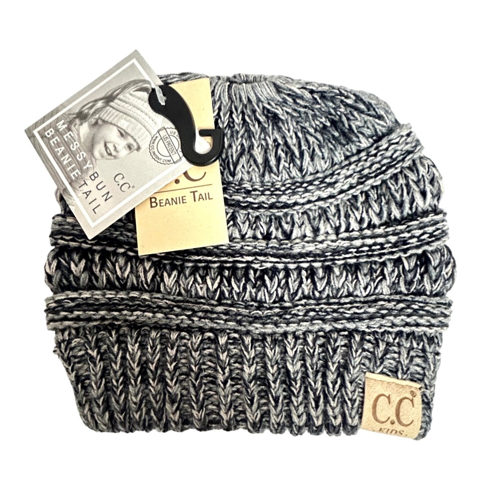 CC‎ Kids Messy Bun Beanie Tail Winter Hat Gray White Knit Ponytail Beanie
